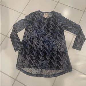 RELAX  BY LYNNE RITHIE TUNIC